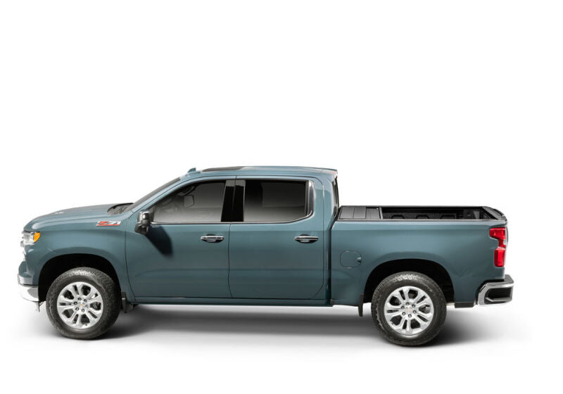 RealTruck 2022-2026 Toyota Tundra 5ft 5in FlushFit Electric Retractable Cover