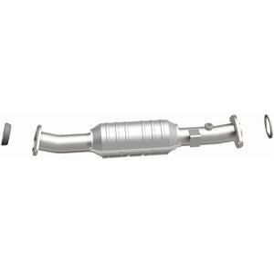 MagnaFlow Direct Fit Catalytic Converter 06-08 Mazda 6 2.3L