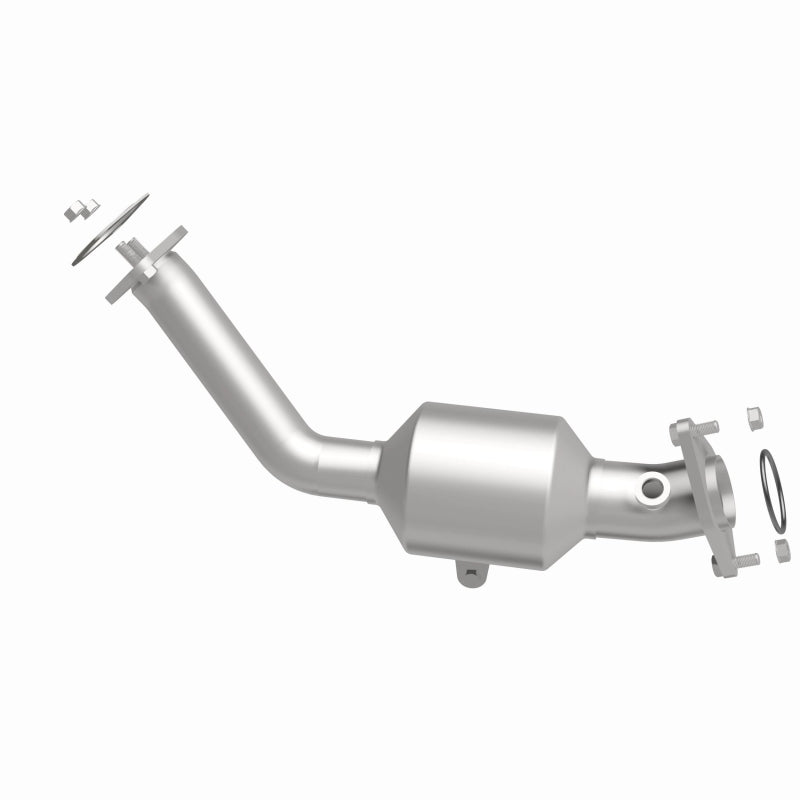 MagnaFlow 16-19 Infiniti Q50 3.0L Rear Left Underbody Direct-Fit Catalytic Converter