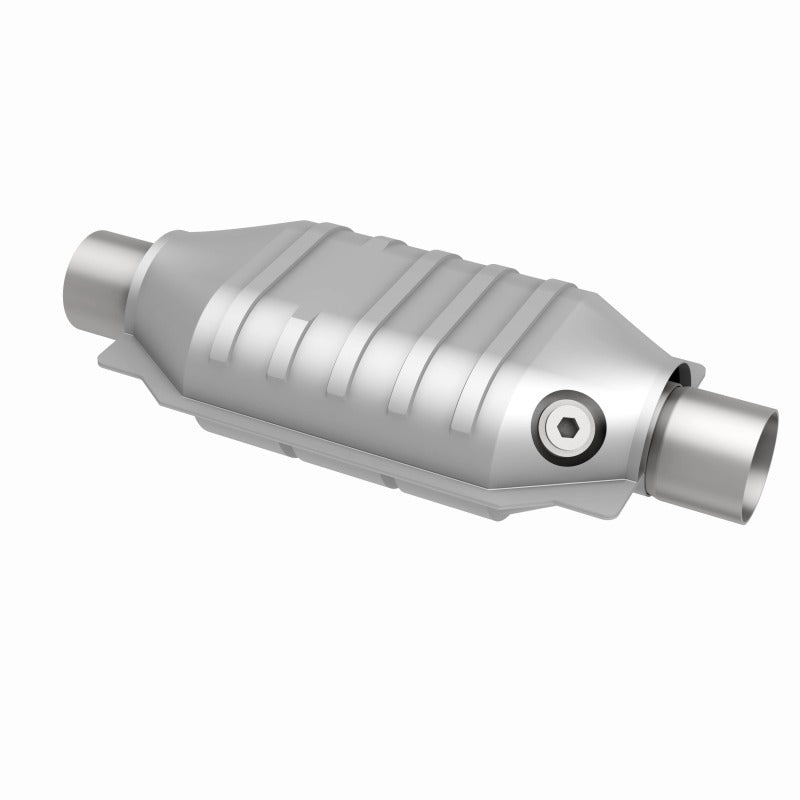 MagnaFlow Universal Catalytic Converter 2 W/O2 Boss