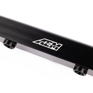 AEM 03-06 Evo 8 & 9 Black Fuel Rail