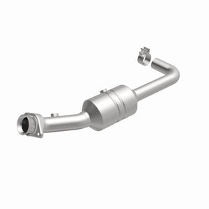 MagnaFlow Direct Fit Catalytic Converter 2011-2014 F-150 3.7L Underbody
