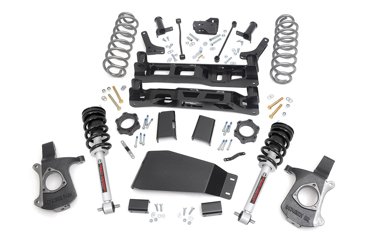 Rough Country 7.5 Inch Lift Kit | Chevy Avalanche 1500 2WD/4WD (2007-2013)