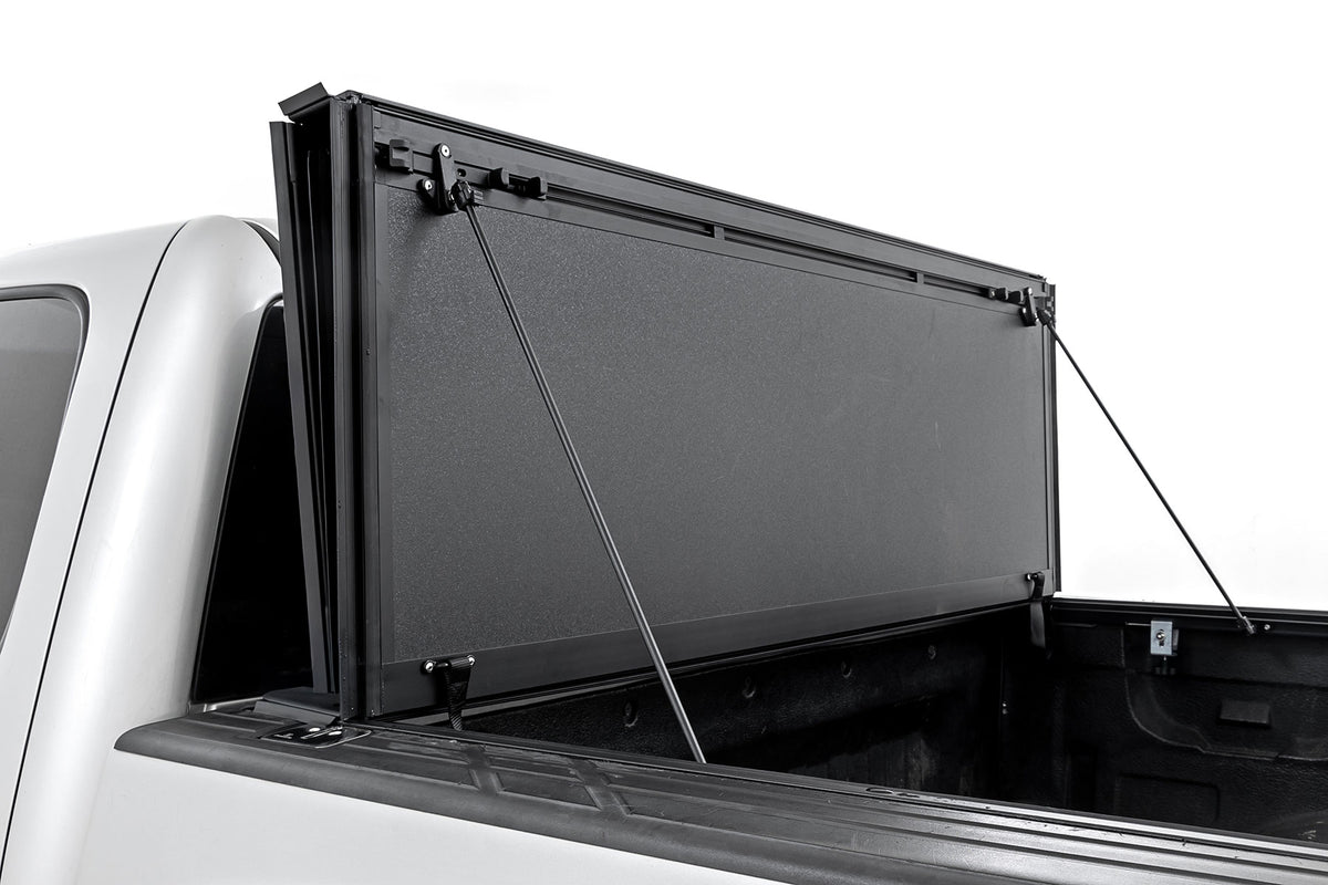 Rough Country Hard Tri-Fold Flip Up Cover | Chevy/GMC 1500 (07-13)