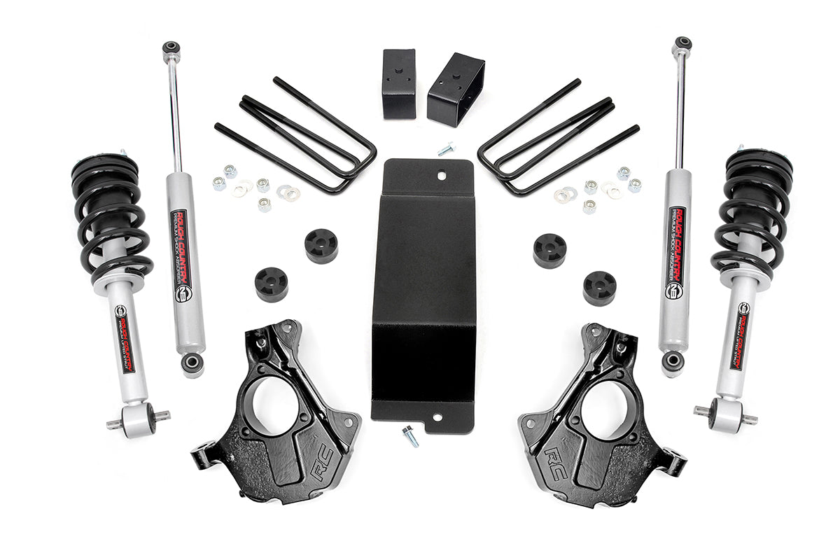 Rough Country 3.5 Inch Lift Kit | Chevy/GMC 1500 4WD (14-18)