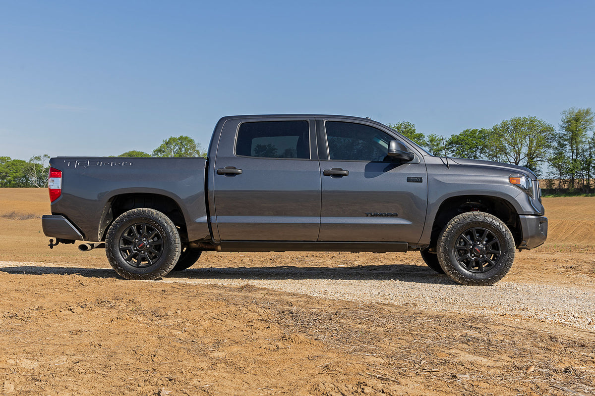 Rough Country Power Running Boards Dual Electric Motor | CrewMax | Toyota Tundra (07-21)
