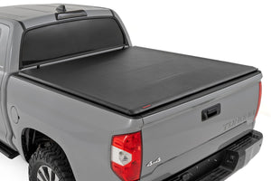 Rough Country Soft Roll Up Bed Cover | Toyota Tundra 2WD/4WD (2007-2021)