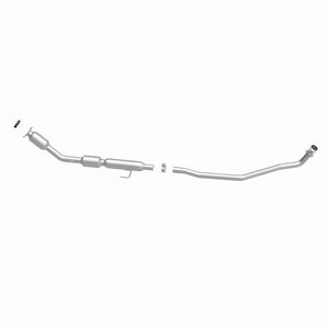 MagnaFlow Direct Fit Catalytic Converter 14-15 Toyota Corolla 1.8L
