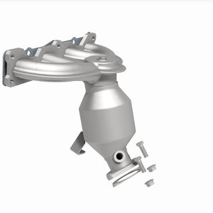 MagnaFlow 14-15 Hyundai Tucson 2.4L California Grade CARB Compliant Direct-Fit Catalytic Converter