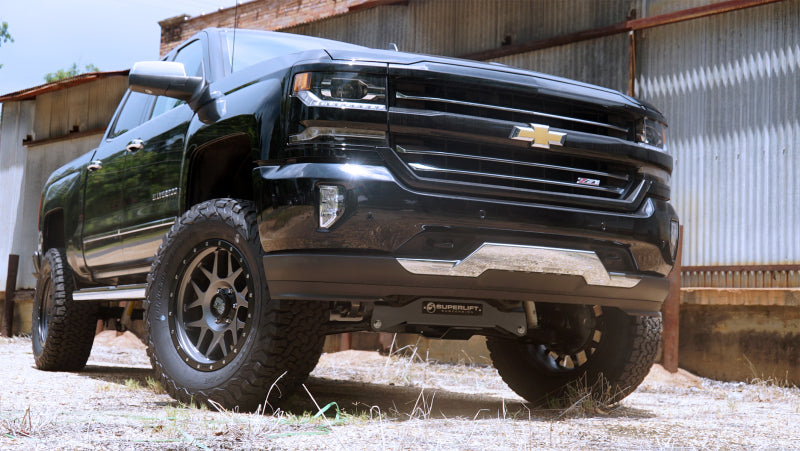 Superlift 07-18 Chevy Silv/GMC Sierra 1500 2/4WD 2in Leveling Kit