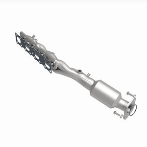 MagnaFlow 05-06 Nissan Titan 5.6L Direct Fit Converter
