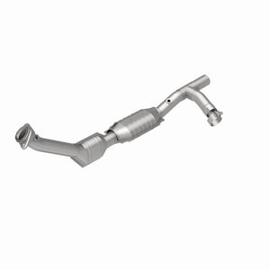 MagnaFlow Direct Fit Catalytic Converter 99-02 Expedition 5.4L 4wd