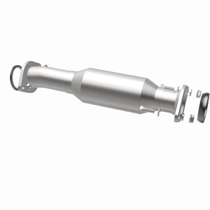MagnaFlow Direct Fit Catalytic Converter 06-07 Mazda 6 2.3L OEM Underbody