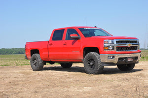 Rough Country 2.5 Inch Leveling Kit | Chevy/GMC 1500 (07-18)