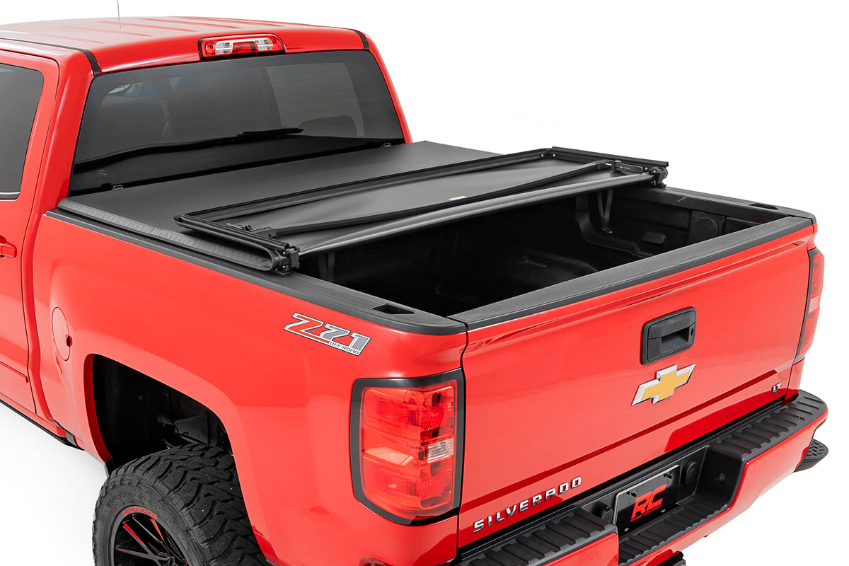 Rough Country Soft Tri-Fold Bed Cover | Chevy/GMC 1500/2500HD/3500HD (14-19 & Classic)