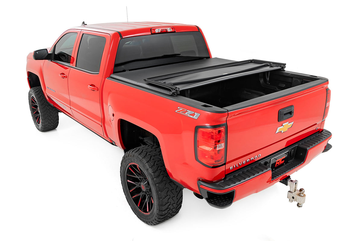 Rough Country Soft Tri-Fold Bed Cover | Chevy/GMC 1500/2500HD/3500HD (14-19 & Classic)