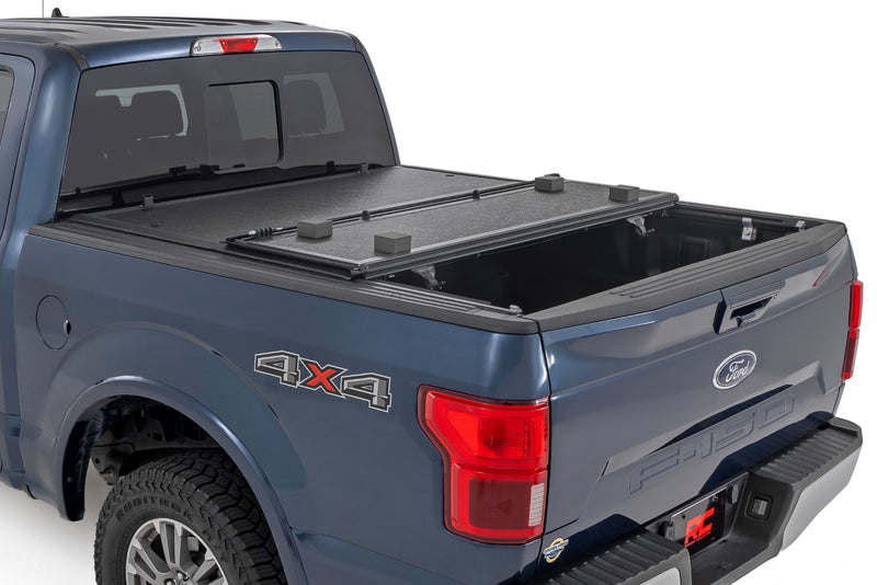 Rough Country Hard Low Profile Bed Cover | Ford F-150 2WD/4WD (2015-2020)