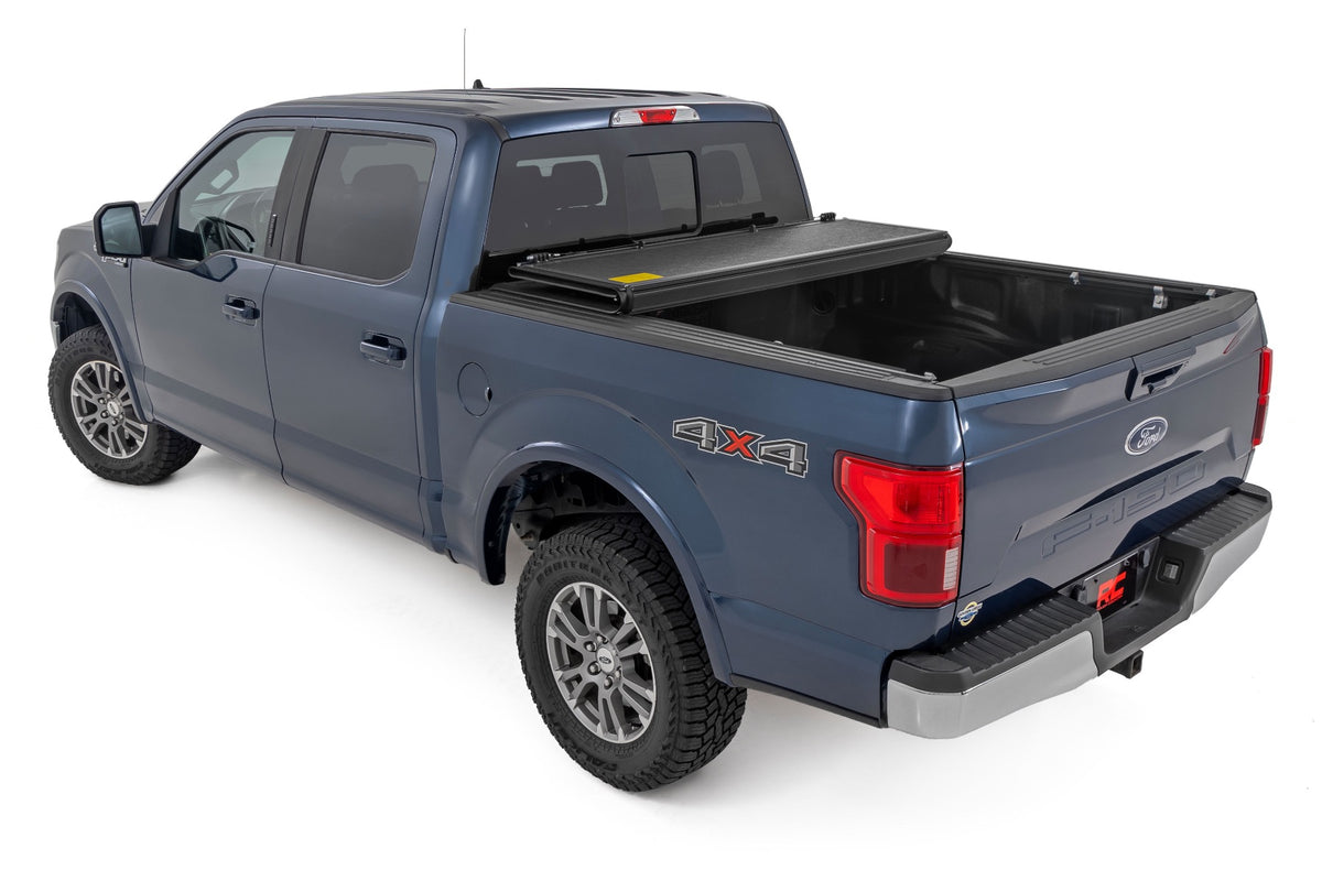 Rough Country Hard Low Profile Bed Cover | Ford F-150 2WD/4WD (2015-2020)