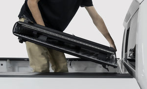Access LOMAX 16+ Toyota Tacoma 6ft Bed (w/o OEM Hard Cover) Tri-Fold Cover - Black Diamond