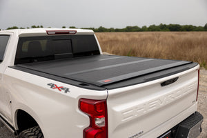 Rough Country Hard Low Profile Bed Cover | Chevy/GMC Sierra 1500 (19-26)/Silverado 1500 (19-26)