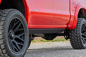 Rough Country Power Running Boards | Chevy/GMC 1500/2500HD/3500HD (19-26)
