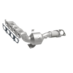 MagnaFlow 11-17 Ford Fiesta 1.6L Direct Fit Catalytic Converter