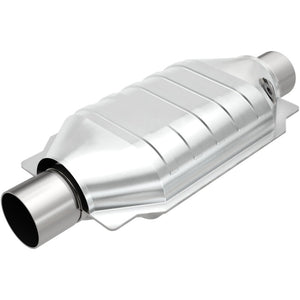 MagnaFlow Universal Catalytic Converter 2 W/O2 Boss