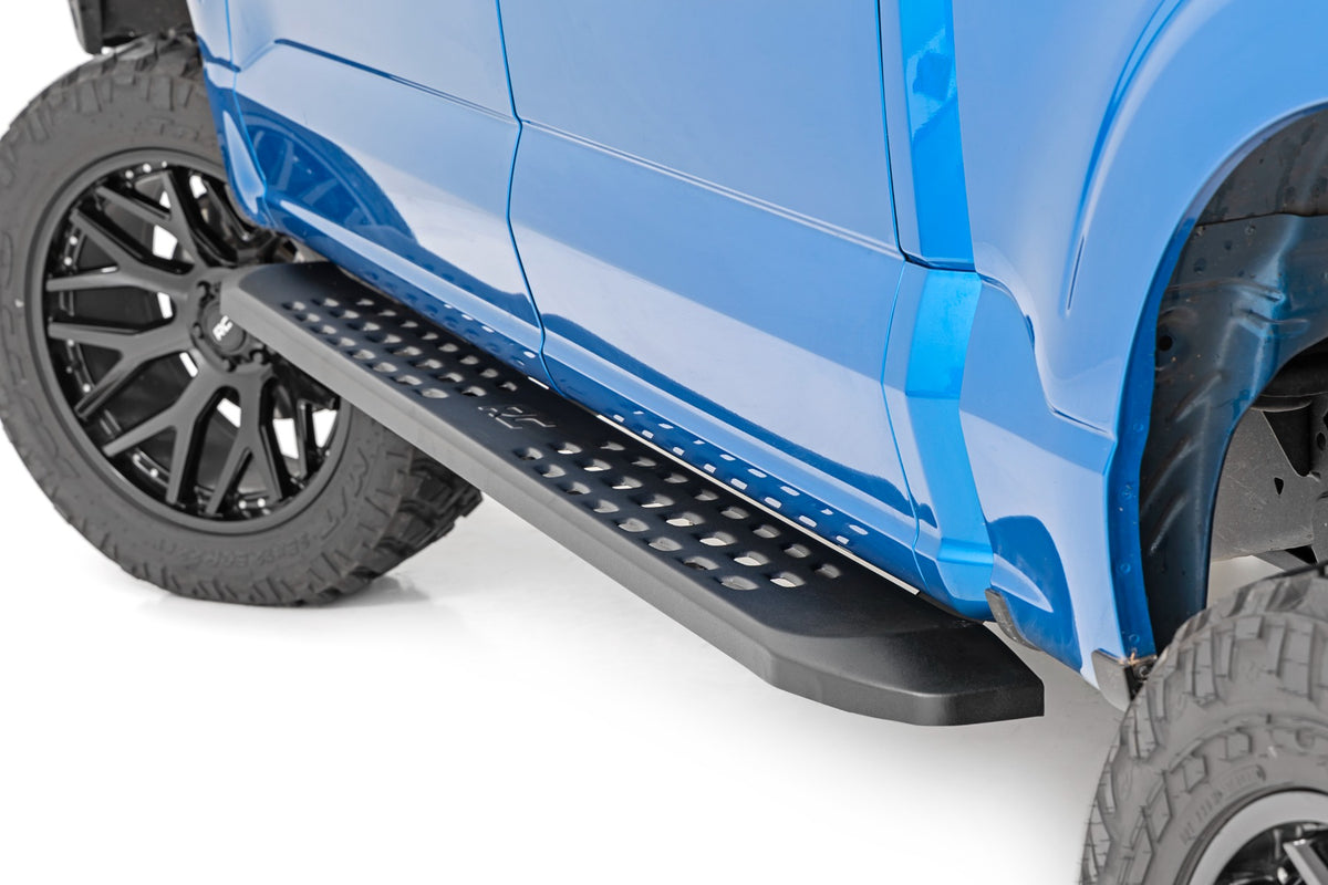 Rough Country RPT2 Running Board Crew Cab | Black | Ford F-150/Lightning/F-250/F-350/Raptor (15-26)