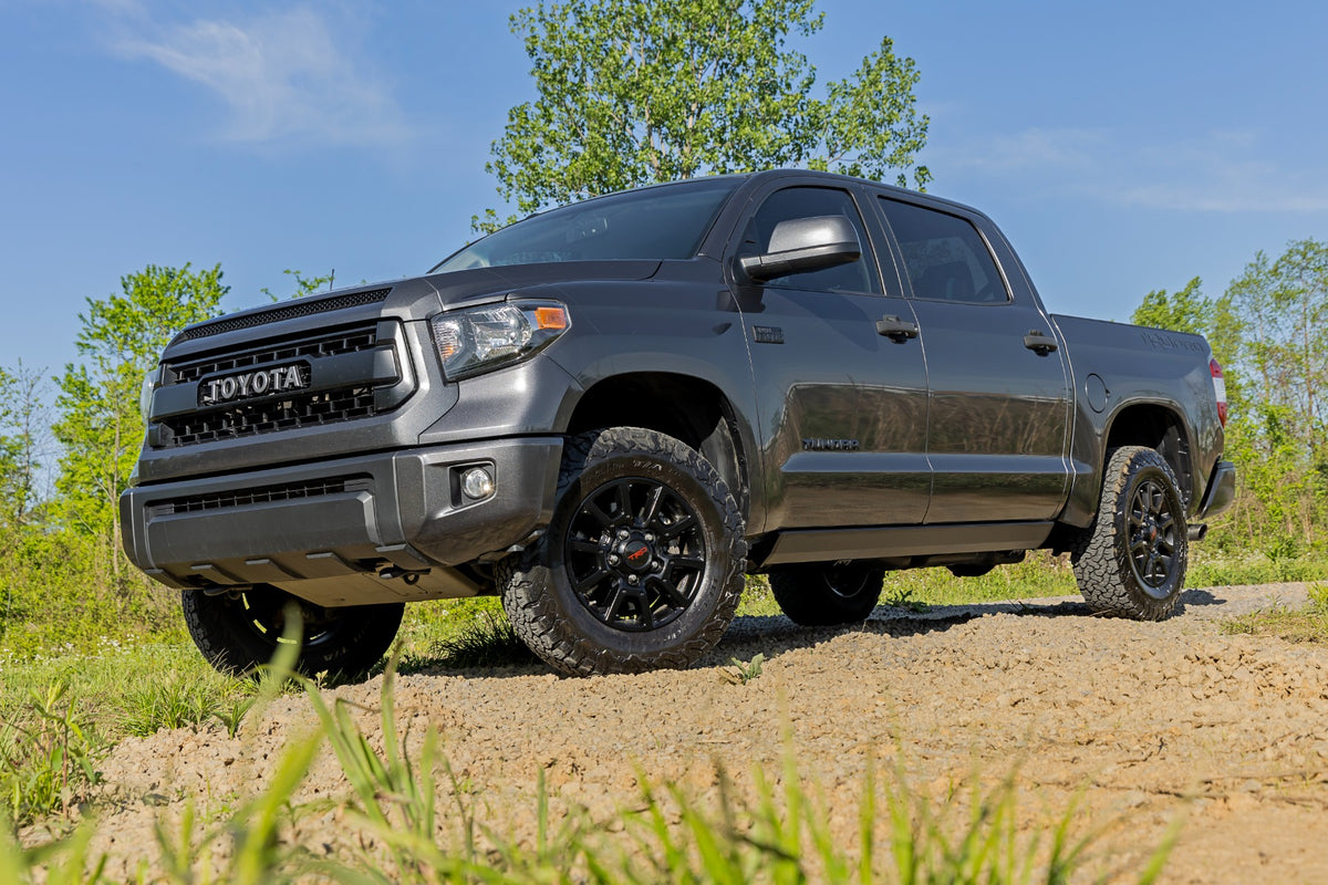 Rough Country Power Running Boards Dual Electric Motor | CrewMax | Toyota Tundra (07-21)