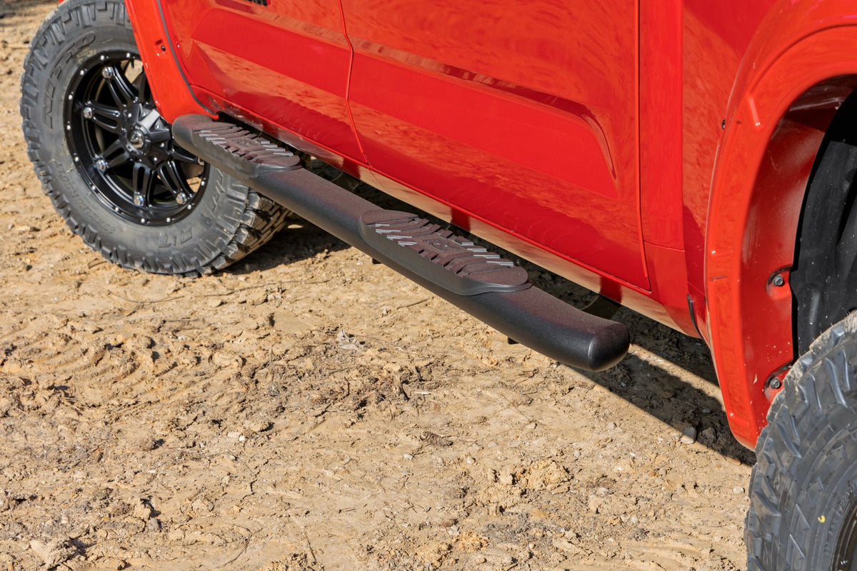 Rough Country Oval Nerf Steps Crew Cab | Black | Toyota Tundra 2WD/4WD (2022-2026)