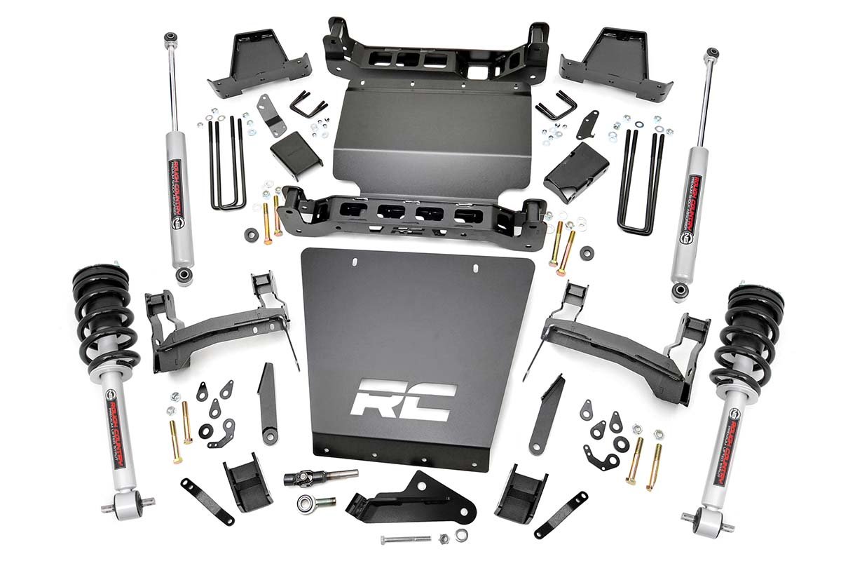 Rough Country 7 Inch Lift Kit | Chevy/GMC 1500 (14-16)