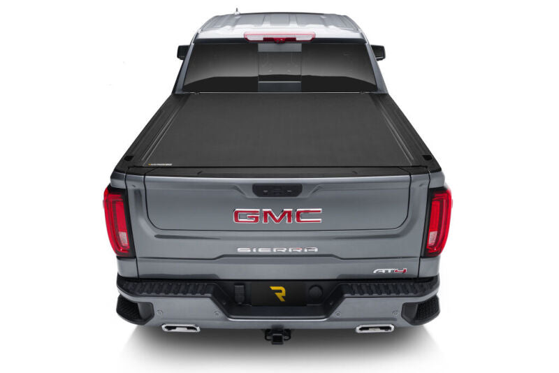 BAK 24-26 Chevy/GMC Silverado/Sierra EV 6ft Bed (w/ Midgate) Revolver X4s Hard Roll-Up Bed Cover