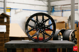 Vossen HF6-4 - 24x10 - ET15 - 6x139.7 - 78.1 - Deep - GB - Gloss Black Wheel