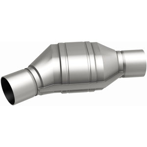 MagnaFlow Universal Catalytic Converter 2.25inch Angled Inlet 50 Sta