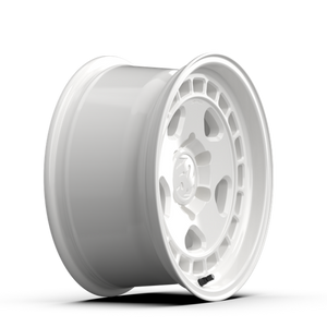 fifteen52 Turbomac HD Classic 17x8.5 / 5x150 BP / 0ET / 110.3mm CB / 4.75in BS / Classic White Wheel