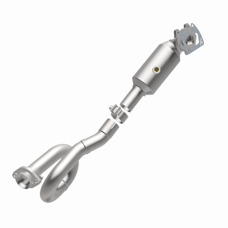 MagnaFlow Conv Direct Fit OEM 12-17 Jeep Wrangler 3.6L Underbody