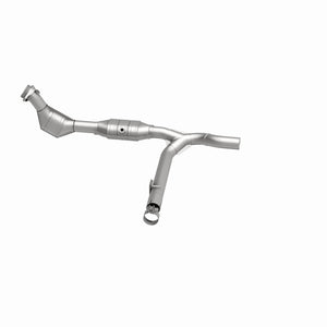 MagnaFlow Direct Fit Catalytic Converter 99-00 Ford F-150 4.6L