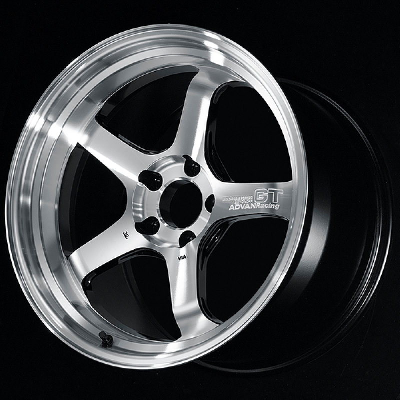 Advan GT Beyond-R 18X9.0 / +43 Offset / 5x114.3 BC / 73mm Bore / Machining and Diamond Cutting