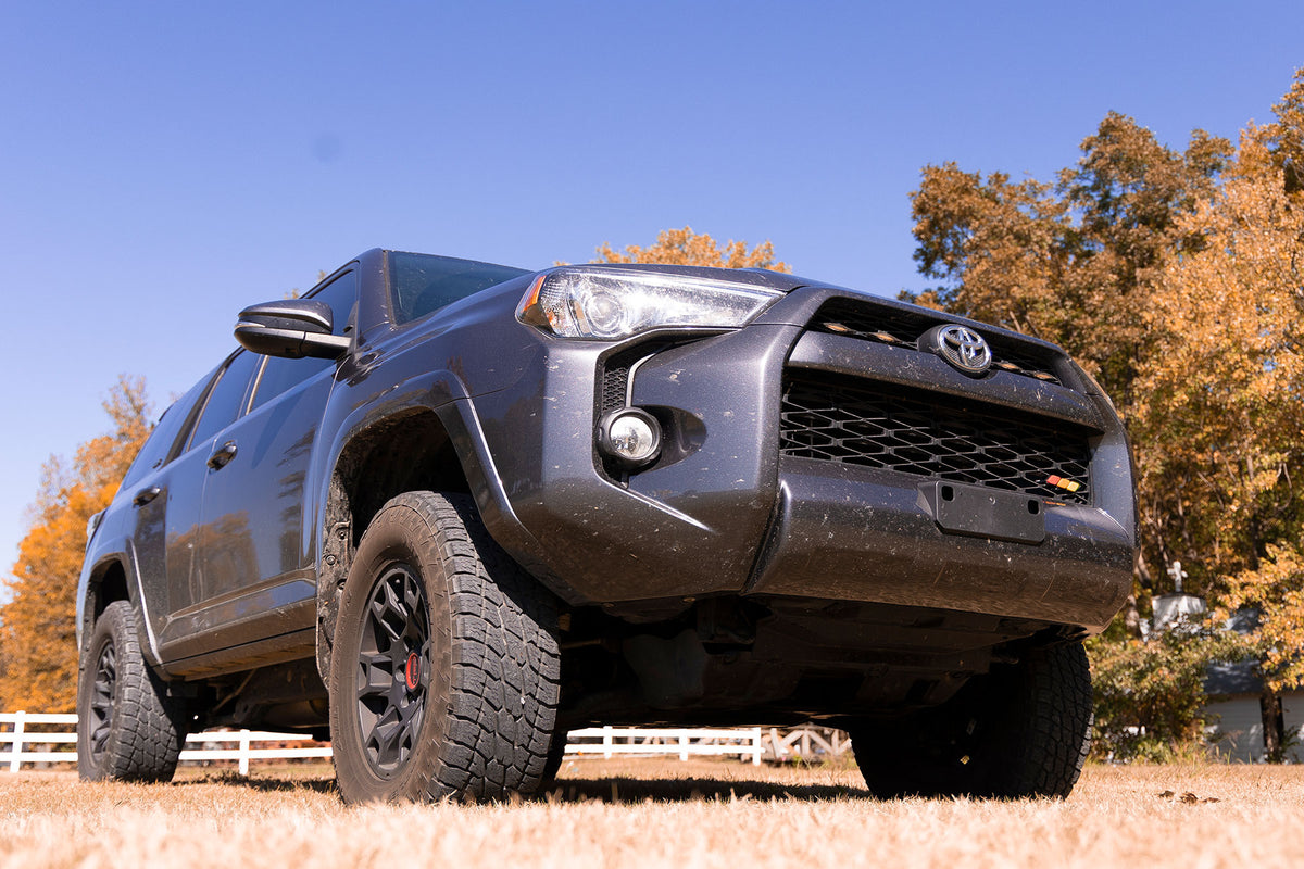 Rough Country 2 Inch Lift Kit | Toyota 4Runner 2WD/4WD (2010-2024)