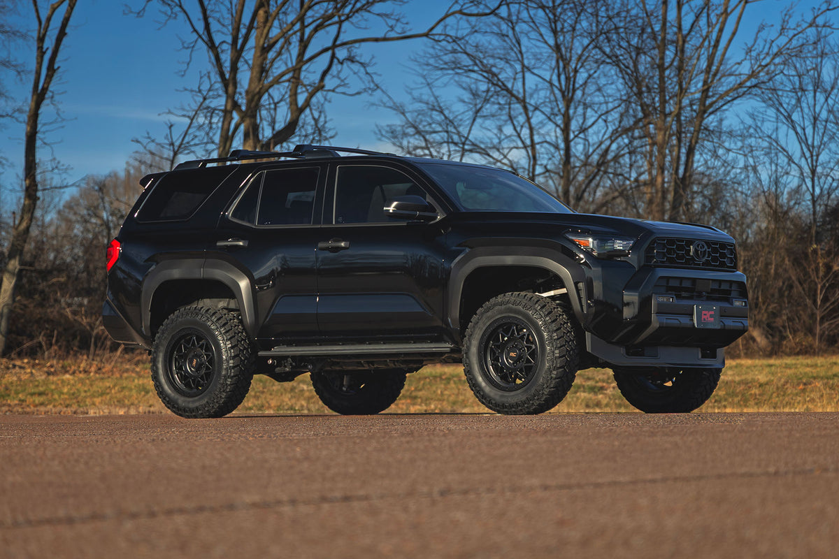 Rough Country 3.5 Inch Lift Kit | Toyota 4Runner 4WD (2025-2026)