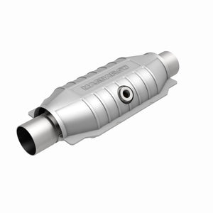 MagnaFlow Universal Catalytic Converter 2.25 inch Midbed O2 Rear CA