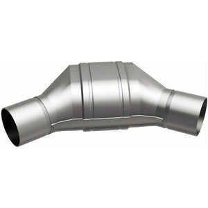 MagnaFlow Universal Catalytic Converter 2.25 inch Angled O/O PC2 Front