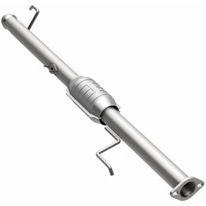 MagnaFlow Direct Fit Catalytic Converter 00-04 Tundra 3.4L rear OEM