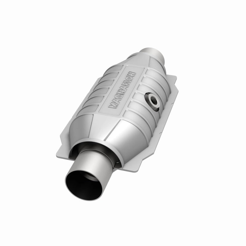 MagnaFlow Universal Catalytic Converter 2.50 Mid O2 Rear
