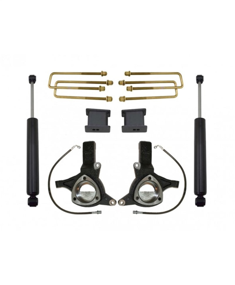MaxTrac 07-16 GM C1500 2WD w/Cast Steel Susp. 4.5in/2in MaxPro Spindle Lift Kit w/MaxTrac Shocks