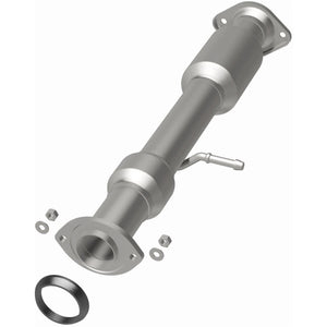 MagnaFlow Direct Fit Catalytic Converter 14-15 Toyota Highlander 3.5L