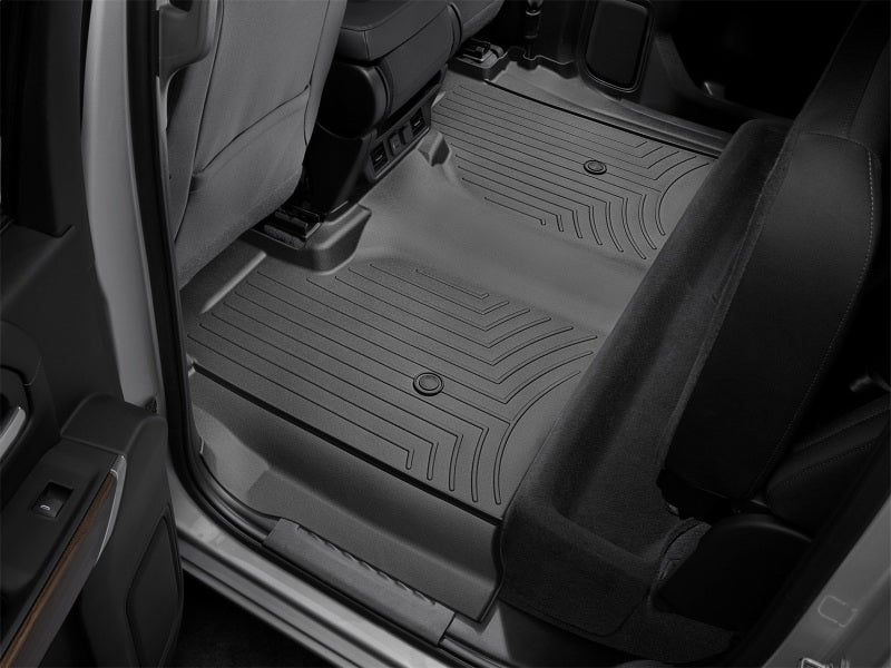 WeatherTech 19-23 Chevrolet Silverado 1500 Crew Cab (1st Row Bench Seats) Rear FloorLiner - Black