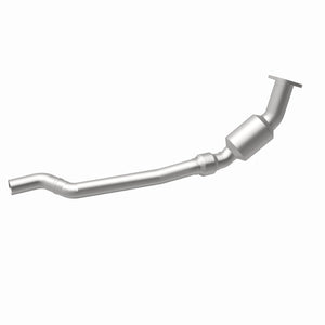 MagnaFlow Direct Fit Catalytic Converter 06-14 Chrysler 300 5.7L