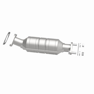 MagnaFlow Direct Fit Catalytic Converter 06-10 Hyundai Elantra 2.0L Rear/2011 Kia Soul 2.0L Rear