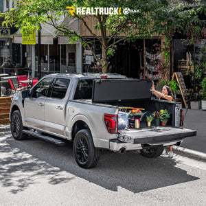 BAK 14-18 Chevy Silverado 1500 / 15-20 Silverado 2500/3500 5ft 8in Bed BAKFlip MX4 Matte Finish